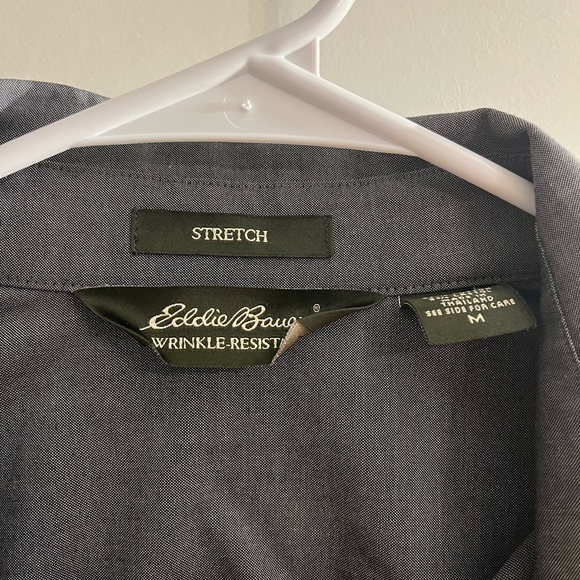 Eddie Bauer Women’s Button Down Shirt - Picture 2 of 7